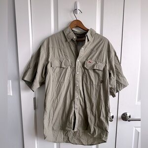 Men’s Simms button up Cor3 vented shirt size medium